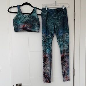 Calia Patterned Sports Bra and Leggings